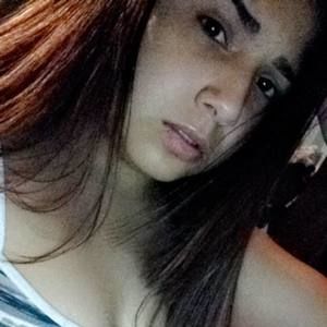 Meet your Posher, Adalis